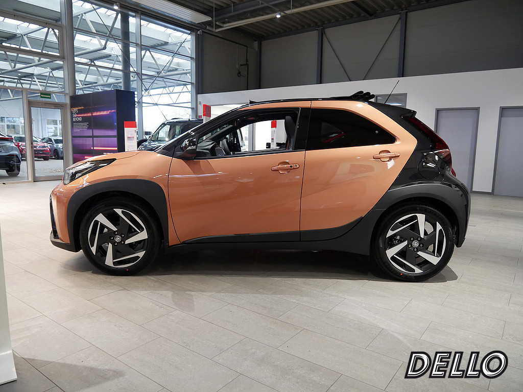 Fahrzeugansicht TOYOTA Aygo X Hybrid Lounge AIR - Bild 23