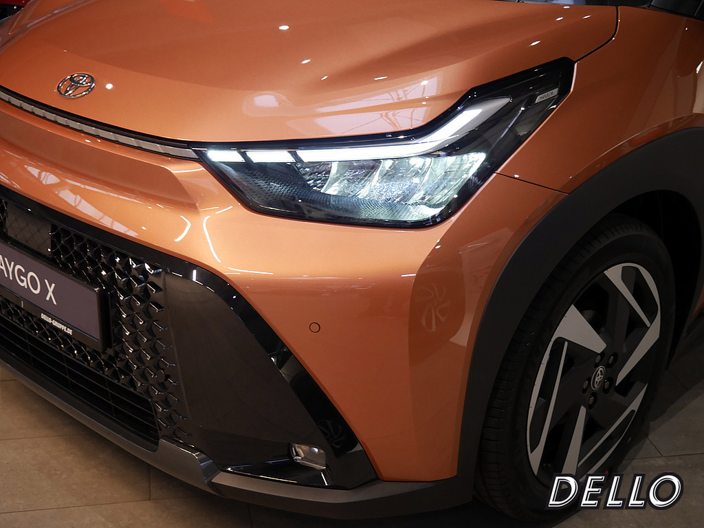 Fahrzeugansicht TOYOTA Aygo X Hybrid Lounge AIR - Bild 35