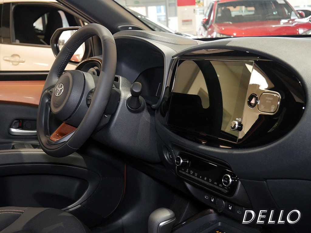 Fahrzeugansicht TOYOTA Aygo X Hybrid Lounge AIR - Bild 39