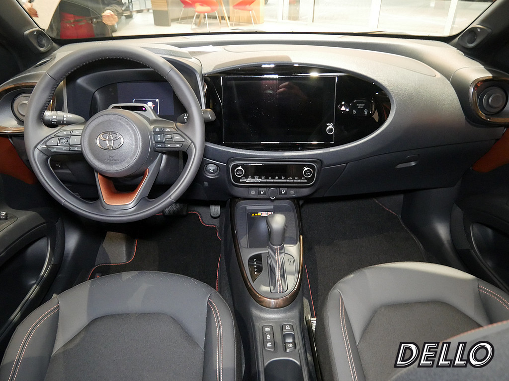 Fahrzeugansicht TOYOTA Aygo X Hybrid Lounge AIR - Bild 42