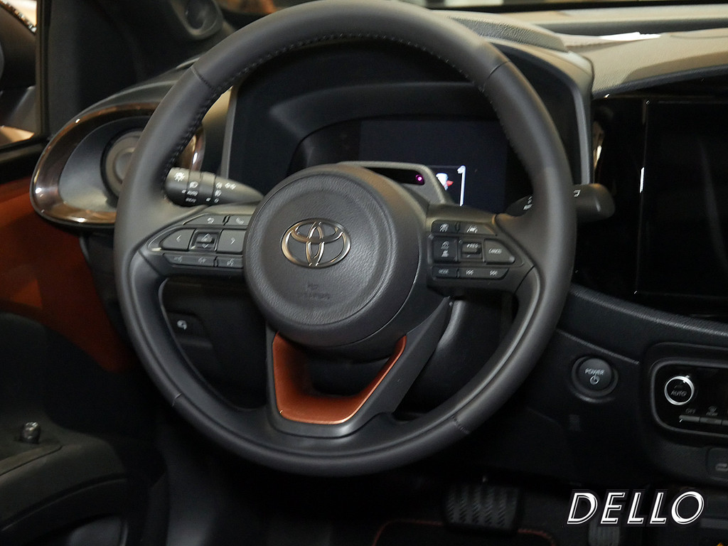 Fahrzeugansicht TOYOTA Aygo X Hybrid Lounge AIR - Bild 43