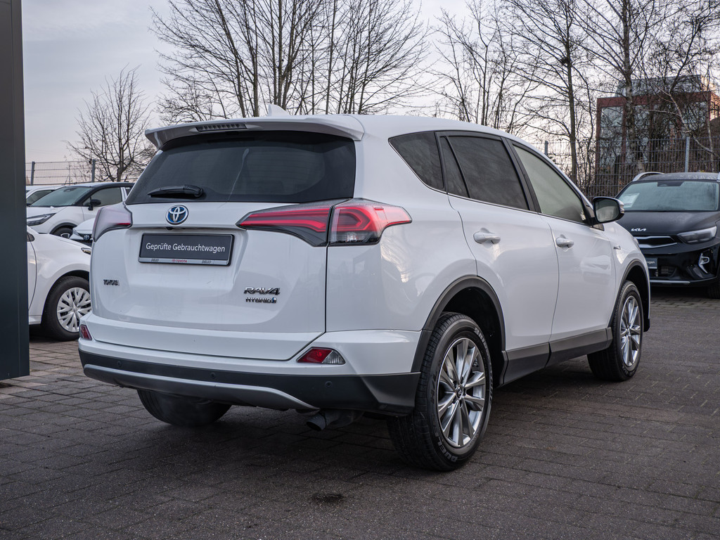 Fahrzeugansicht TOYOTA RAV4 2.5 Hybrid Executive - Bild 33