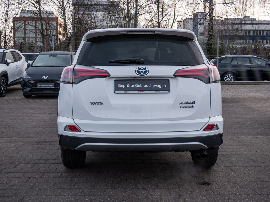 Fahrzeugansicht TOYOTA RAV4 2.5 Hybrid Executive - Bild 35