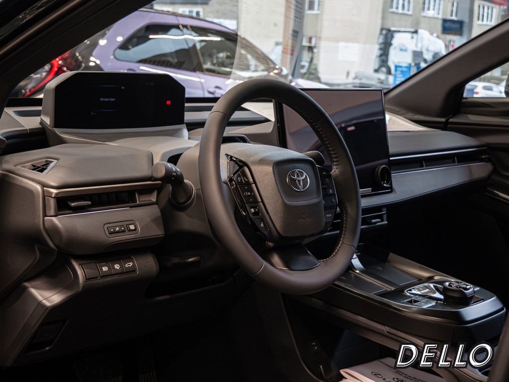 Fahrzeugansicht TOYOTA bZ4X FWD Teamplayer - Bild 30