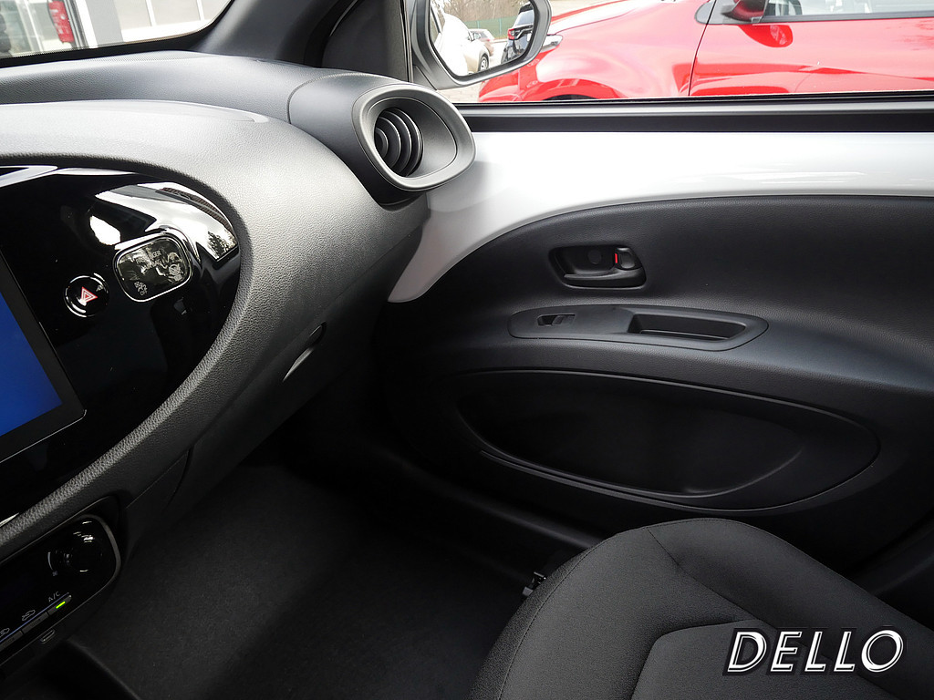 Fahrzeugansicht TOYOTA Aygo X 1.5 Hybrid Pure *Bestellfahrzeug* - Bild 19