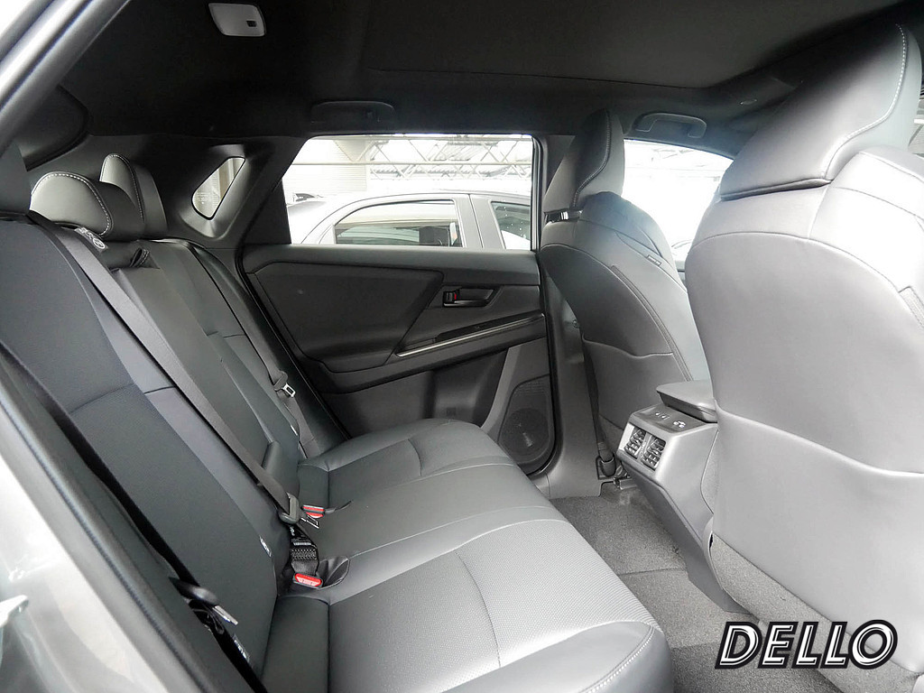 Fahrzeugansicht TOYOTA bZ4X AWD - Bild 2