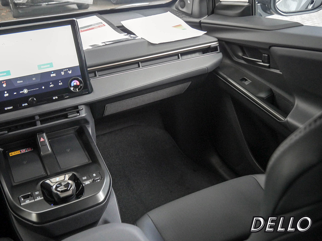 Fahrzeugansicht TOYOTA bZ4X AWD - Bild 5