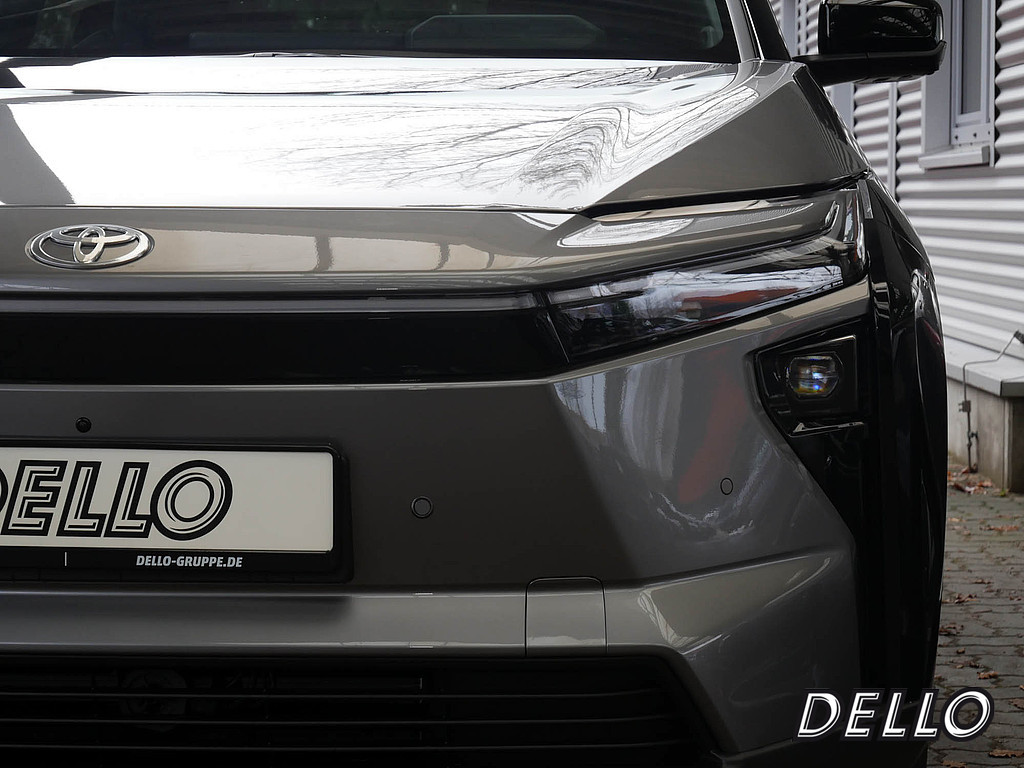 Fahrzeugansicht TOYOTA bZ4X AWD - Bild 37