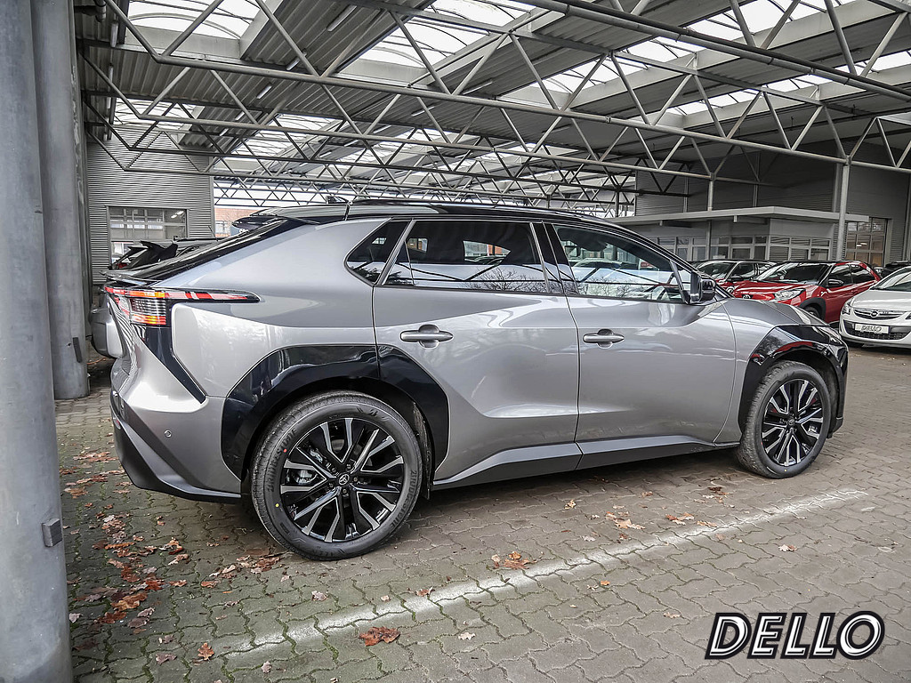 Fahrzeugansicht TOYOTA bZ4X AWD - Bild 43