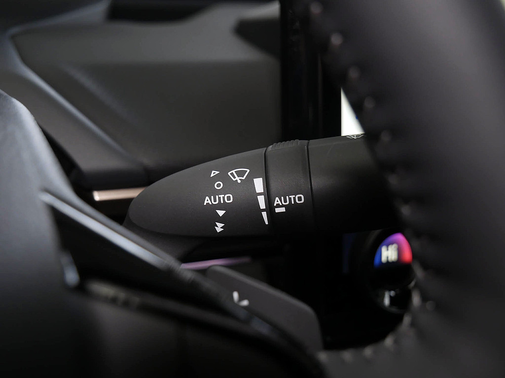 Fahrzeugansicht TOYOTA bZ4X AWD Lounge MJ26 - Bild 28