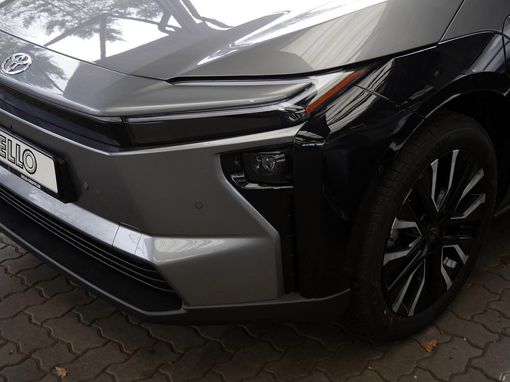 Fahrzeugansicht TOYOTA bZ4X AWD Lounge MJ26 - Bild 36