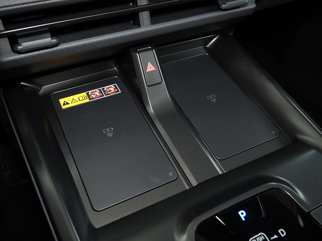 Fahrzeugansicht TOYOTA bZ4X AWD Lounge MJ26 - Bild 21