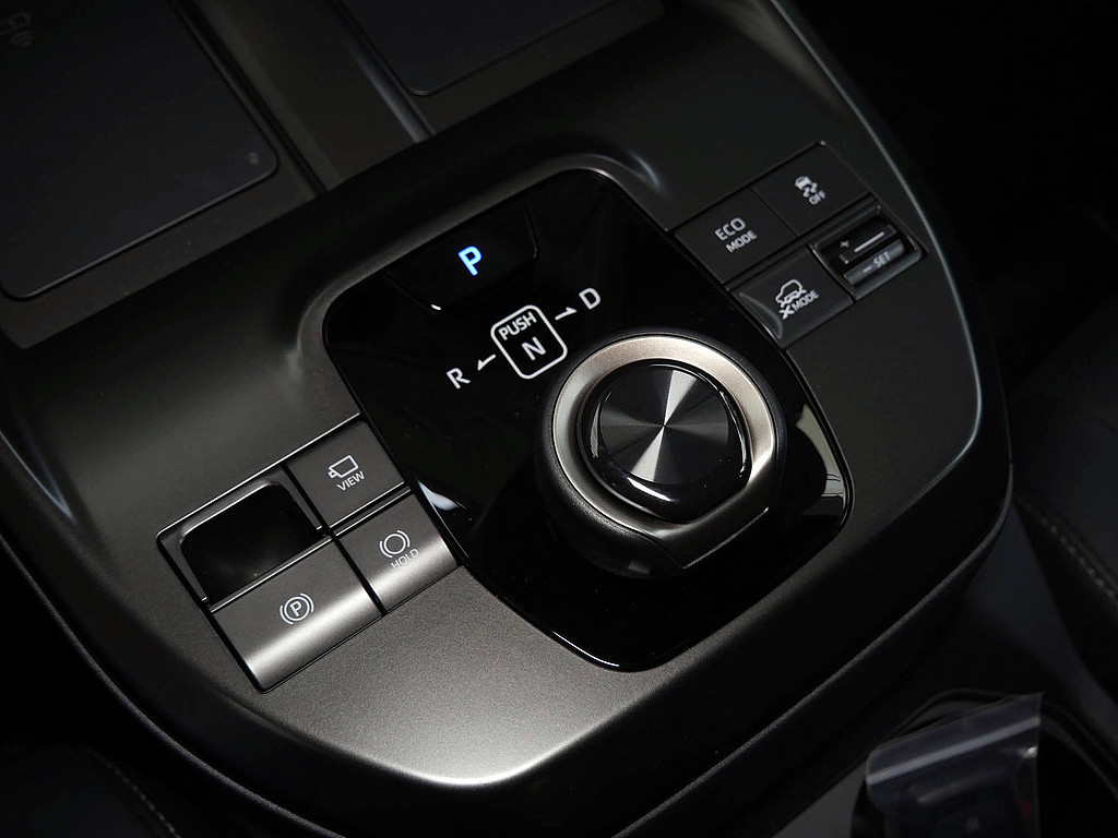 Fahrzeugansicht TOYOTA bZ4X AWD Lounge MJ26 - Bild 22