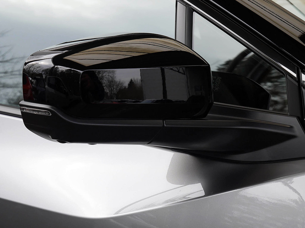 Fahrzeugansicht TOYOTA bZ4X AWD Lounge MJ26 - Bild 39