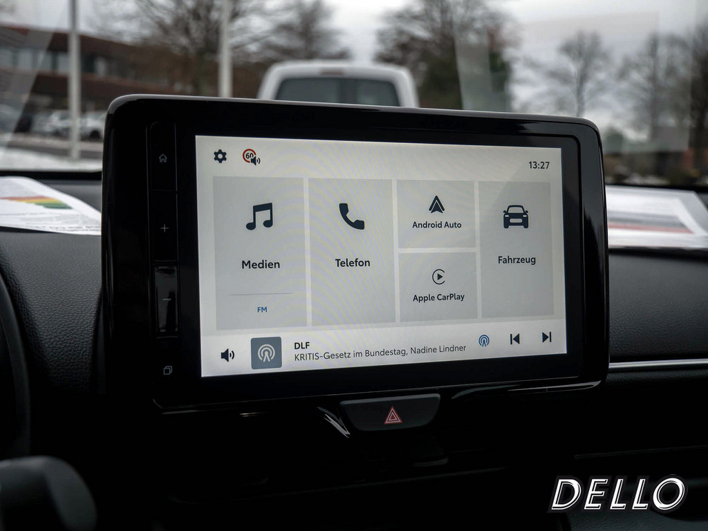 Fahrzeugansicht TOYOTA Yaris Hybrid 1.5 VVT-iE Teamplayer - Bild 13