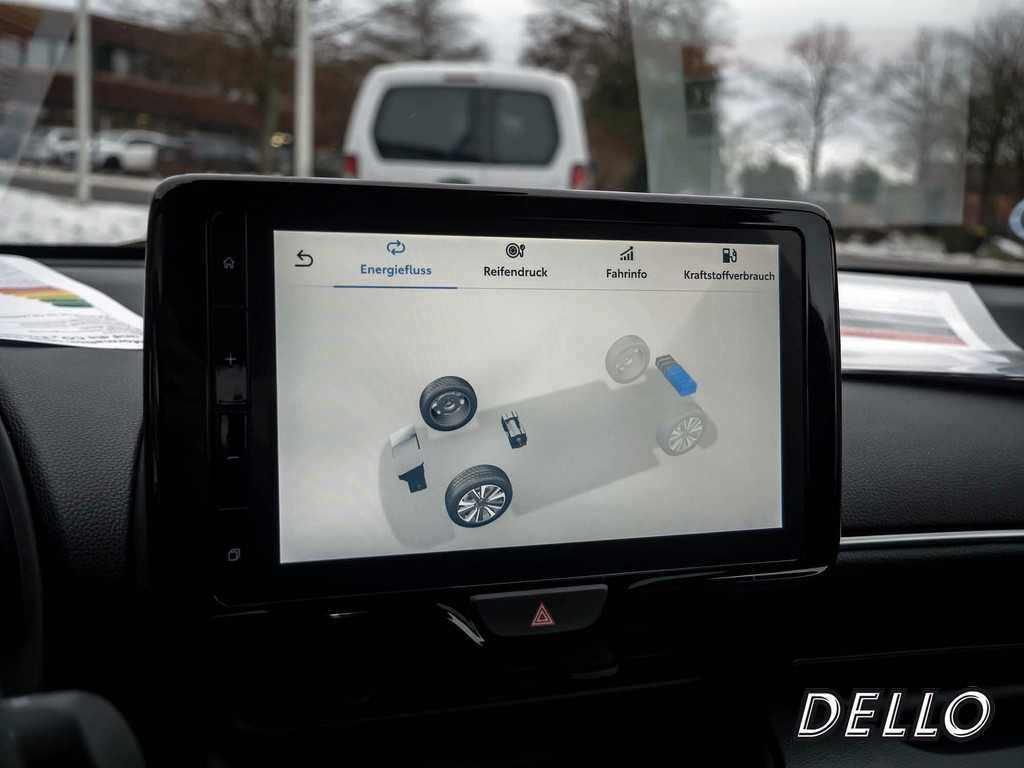 Fahrzeugansicht TOYOTA Yaris Hybrid 1.5 VVT-iE Teamplayer - Bild 14