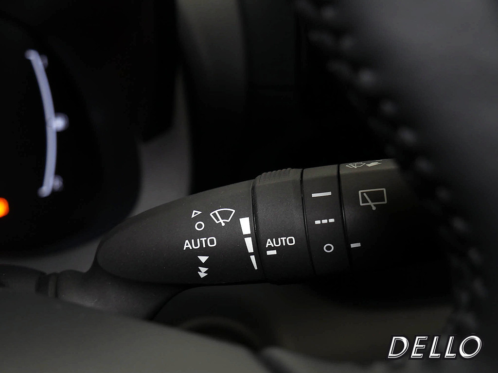 Fahrzeugansicht TOYOTA Yaris Hybrid 1.5 VVT-iE Teamplayer - Bild 31