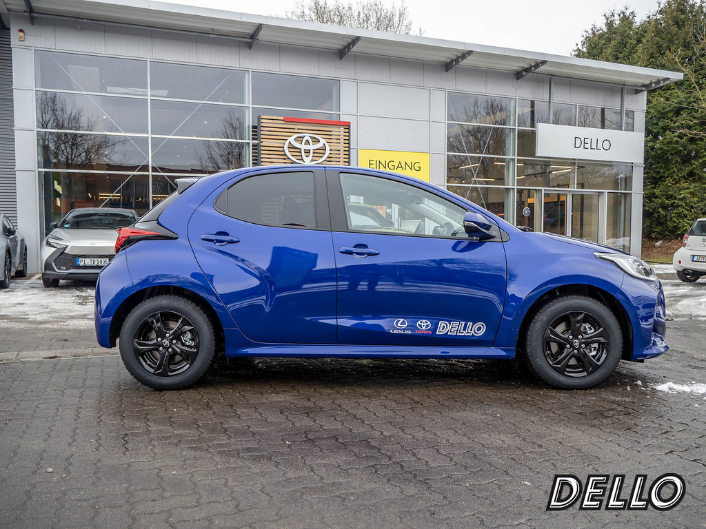 Fahrzeugansicht TOYOTA Yaris Hybrid 1.5 VVT-iE Teamplayer - Bild 33