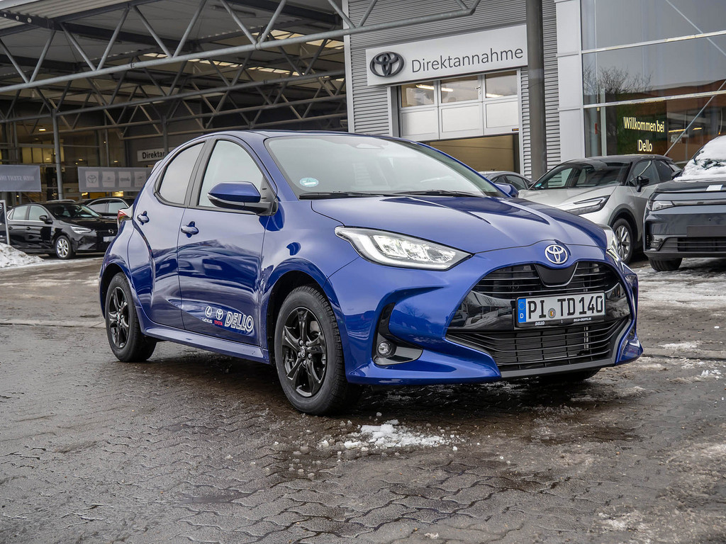 Fahrzeugansicht TOYOTA Yaris Hybrid 1.5 VVT-iE Teamplayer - Bild 23