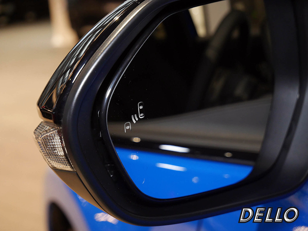 Fahrzeugansicht TOYOTA Yaris Hybrid 1.5 VVT-i Style Plus - Bild 9