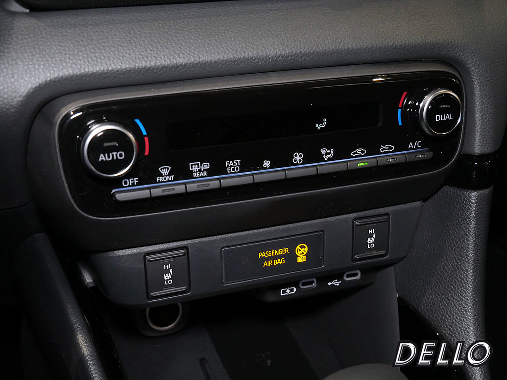 Fahrzeugansicht TOYOTA Yaris Hybrid 1.5 VVT-i Style Plus - Bild 18