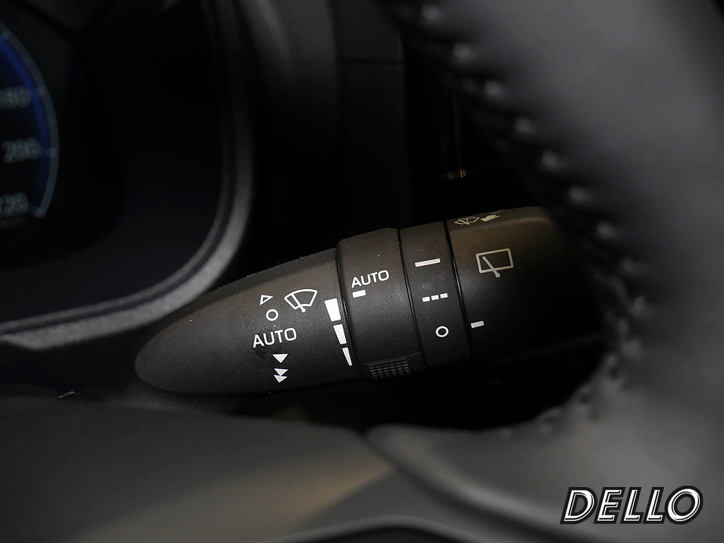 Fahrzeugansicht TOYOTA Yaris Hybrid 1.5 VVT-i Style Plus - Bild 29