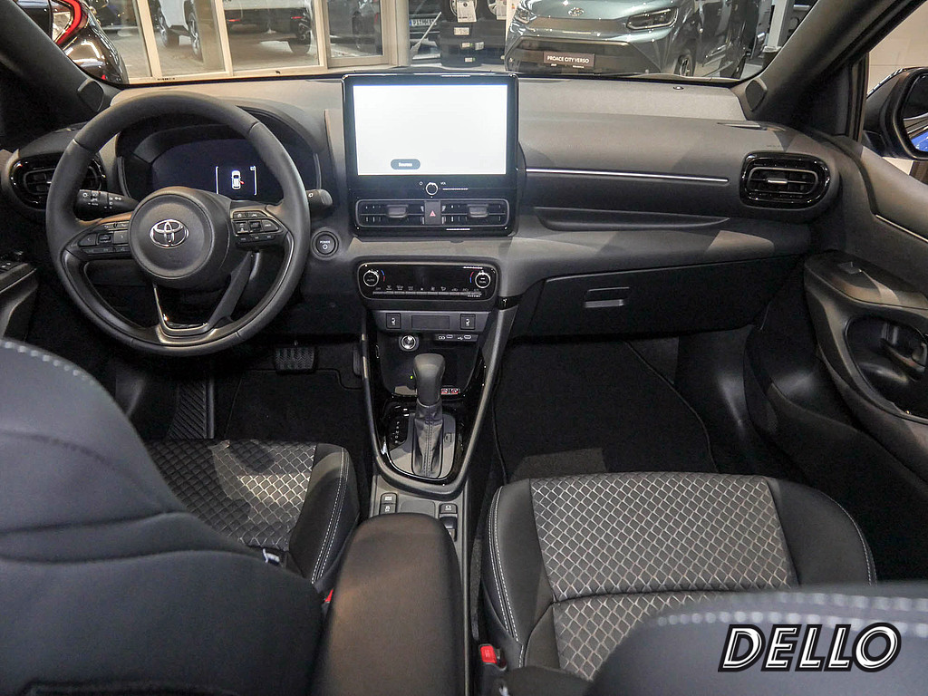 Fahrzeugansicht TOYOTA Yaris Hybrid 1.5 VVT-i Style Plus - Bild 37