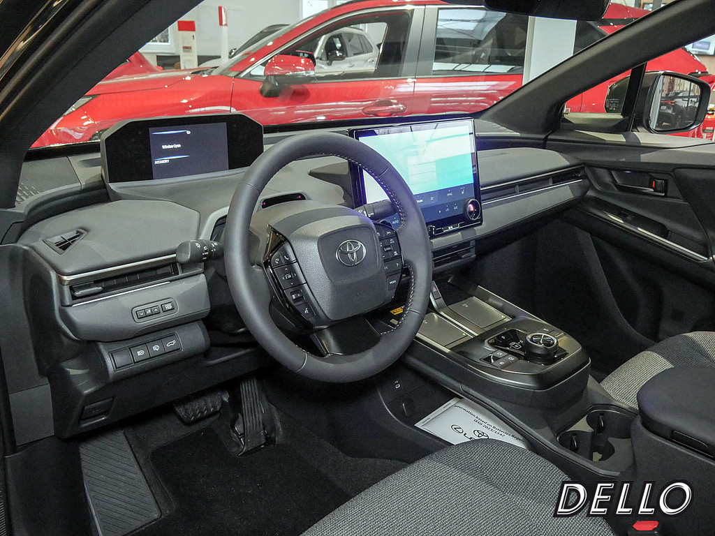 Fahrzeugansicht TOYOTA bZ4X Teamplayer - Bild 5