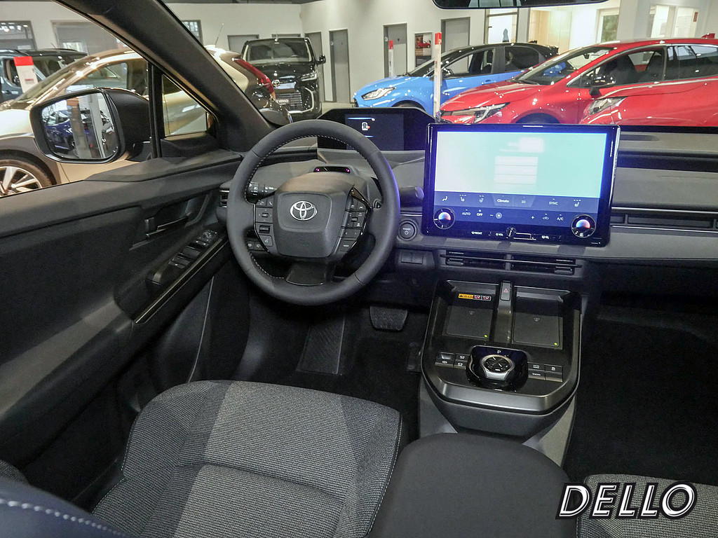 Fahrzeugansicht TOYOTA bZ4X Teamplayer - Bild 33