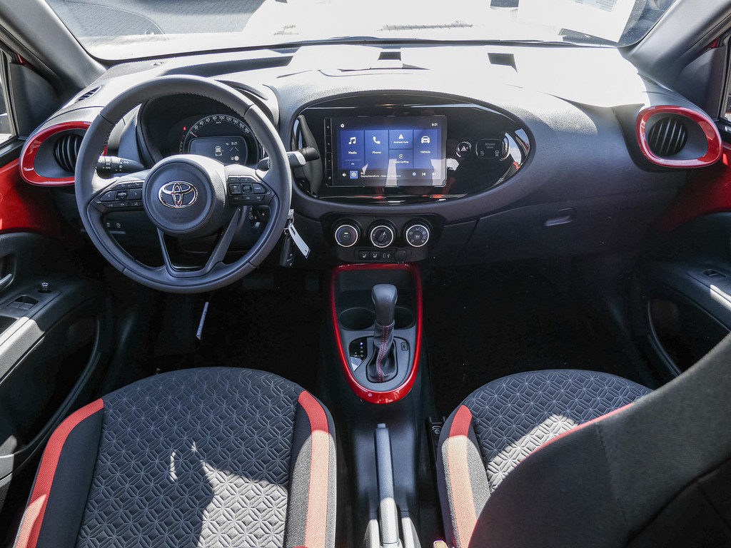 Fahrzeugansicht TOYOTA Aygo X 1.0 Teamplayer - Bild 7