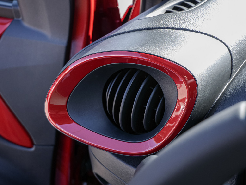 Fahrzeugansicht TOYOTA Aygo X 1.0 Teamplayer - Bild 29