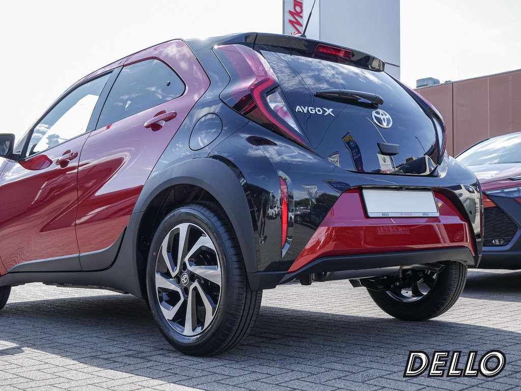 Fahrzeugansicht TOYOTA Aygo X 1.0 Teamplayer - Bild 37