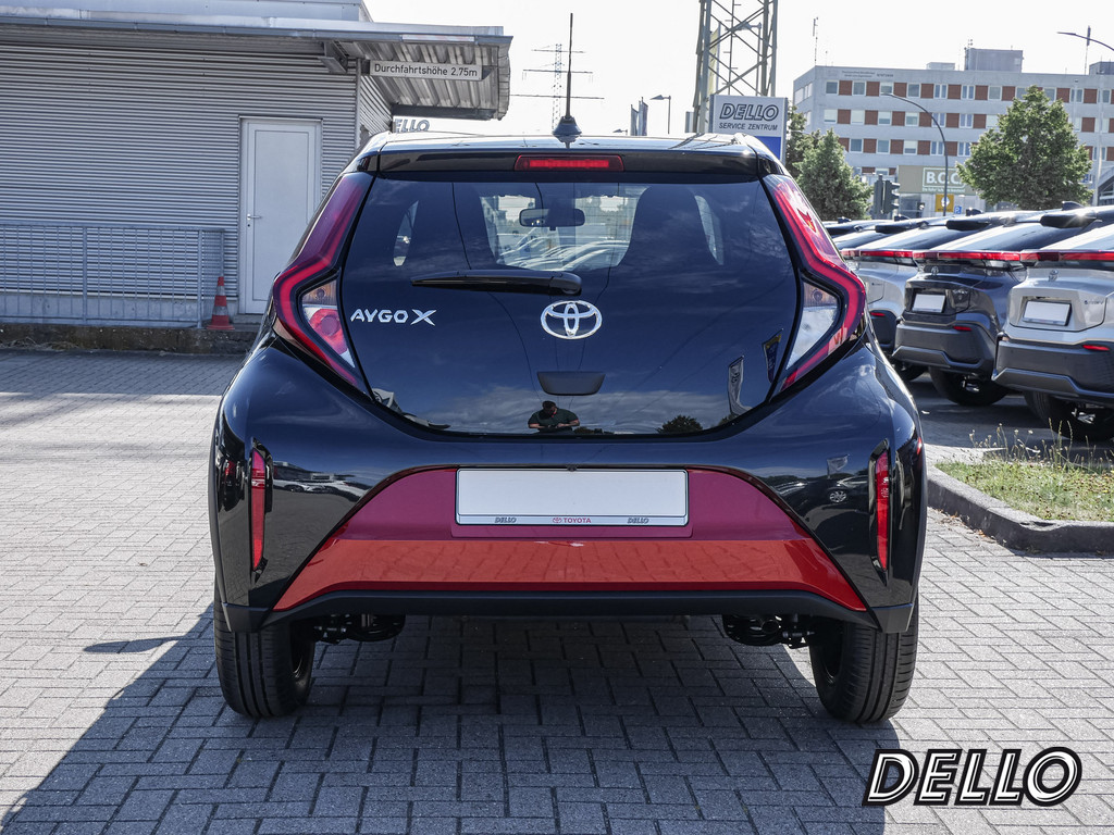 Fahrzeugansicht TOYOTA Aygo X 1.0 Teamplayer - Bild 39