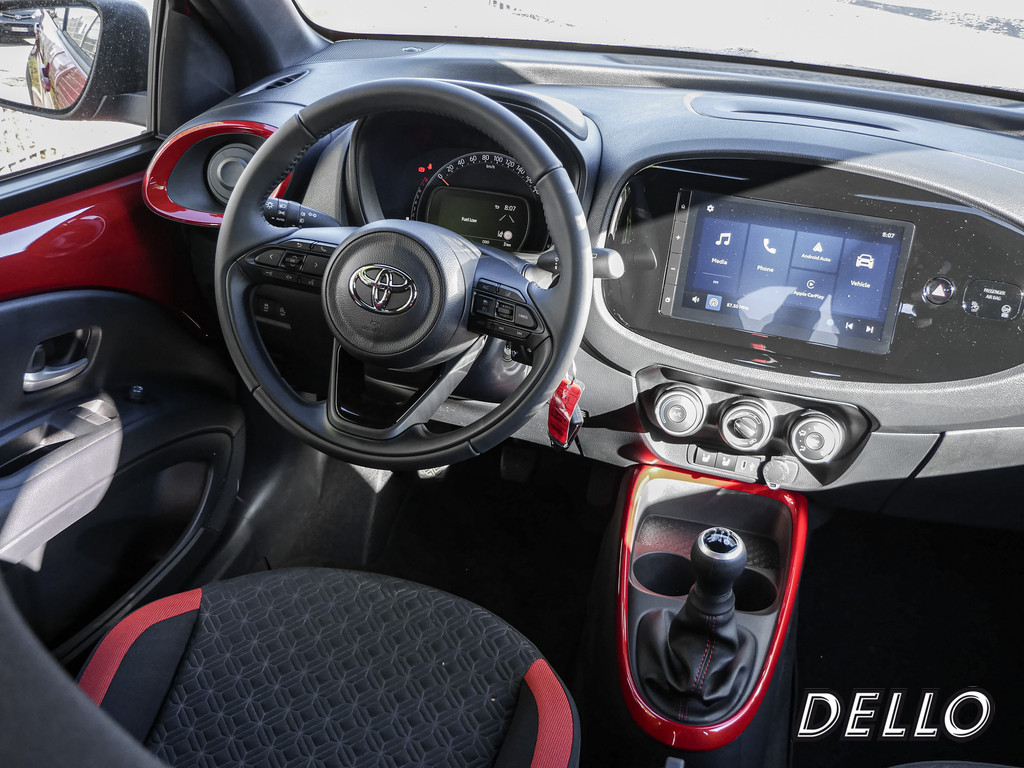 Fahrzeugansicht TOYOTA Aygo X 1.0 Teamplayer - Bild 4