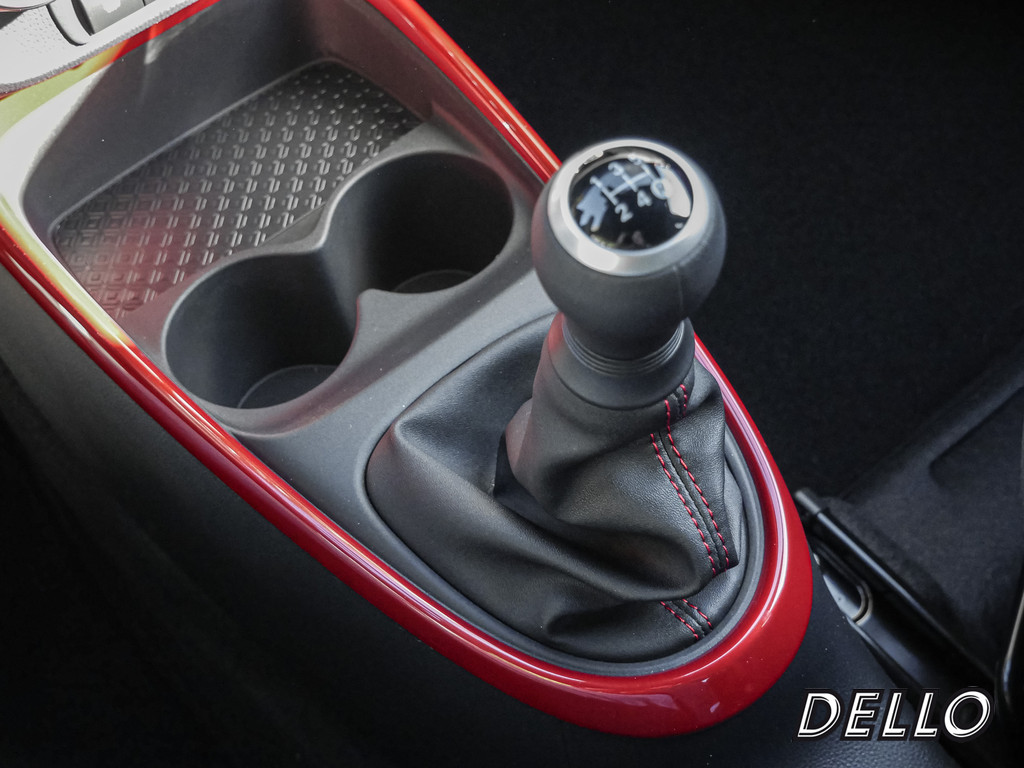 Fahrzeugansicht TOYOTA Aygo X 1.0 Teamplayer - Bild 17