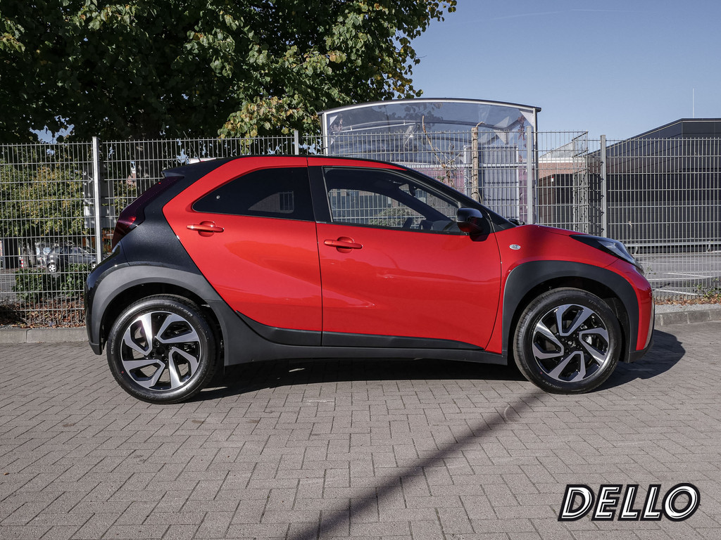 Fahrzeugansicht TOYOTA Aygo X 1.0 Teamplayer - Bild 32