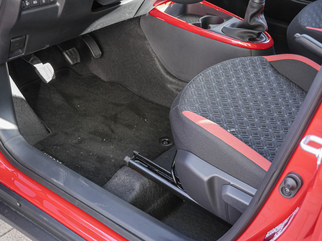 Fahrzeugansicht TOYOTA Aygo X 1.0 Teamplayer - Bild 29