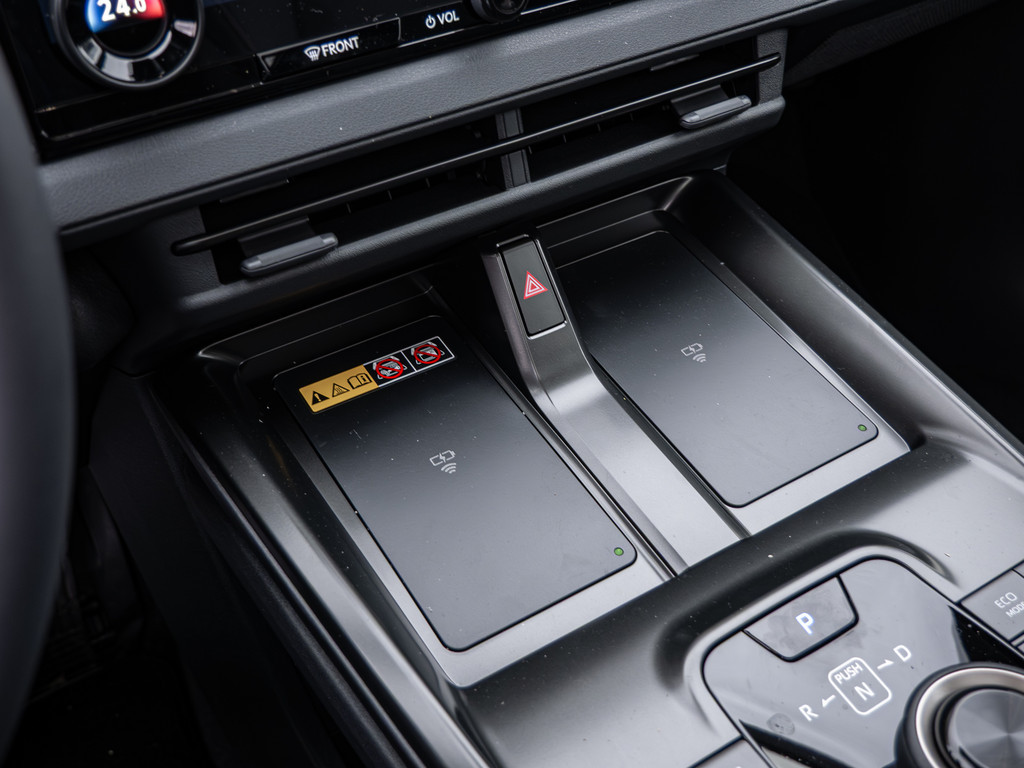 Fahrzeugansicht TOYOTA bZ4X AWD Lounge - Bild 19