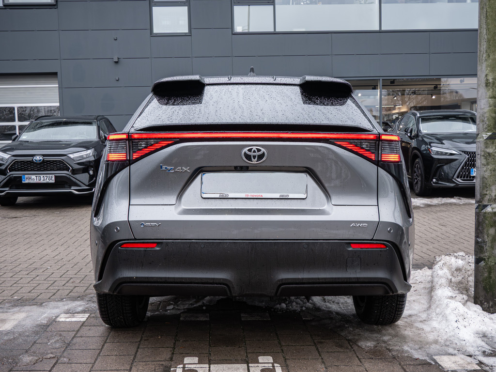Fahrzeugansicht TOYOTA bZ4X AWD Lounge - Bild 38