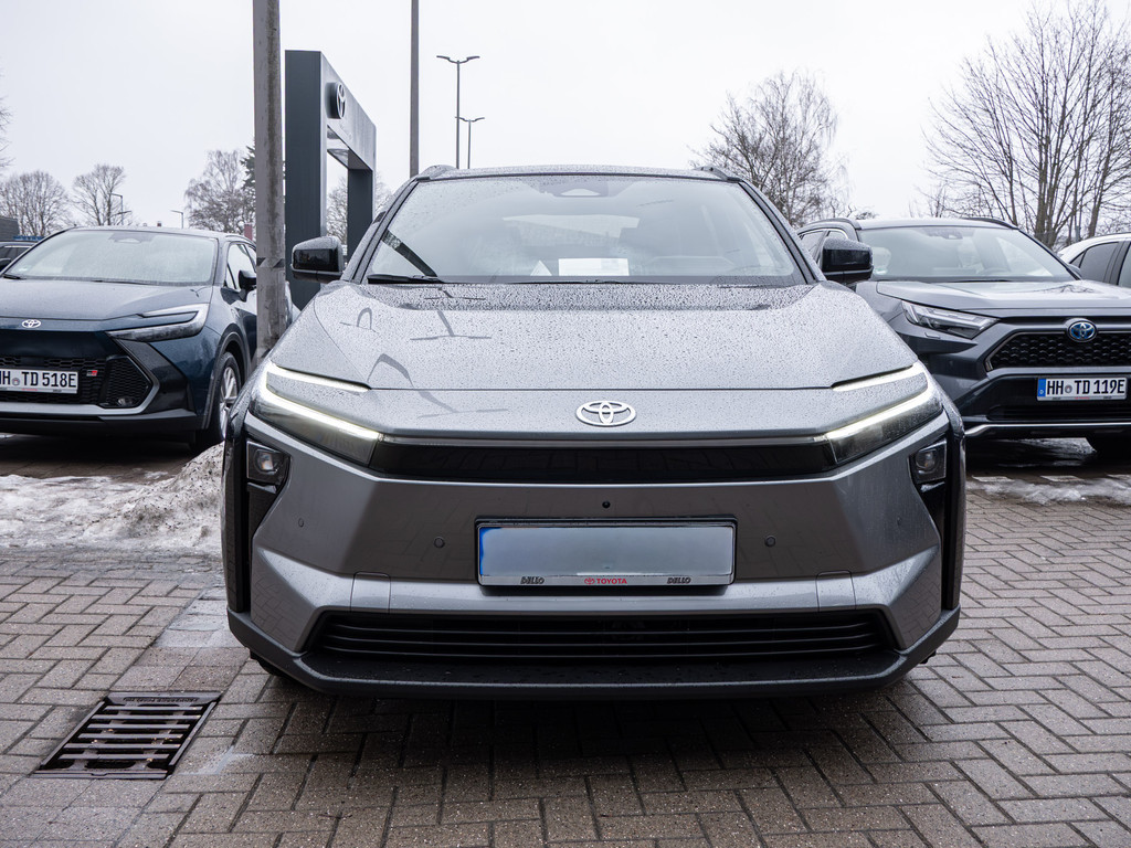 Fahrzeugansicht TOYOTA bZ4X AWD Lounge - Bild 12