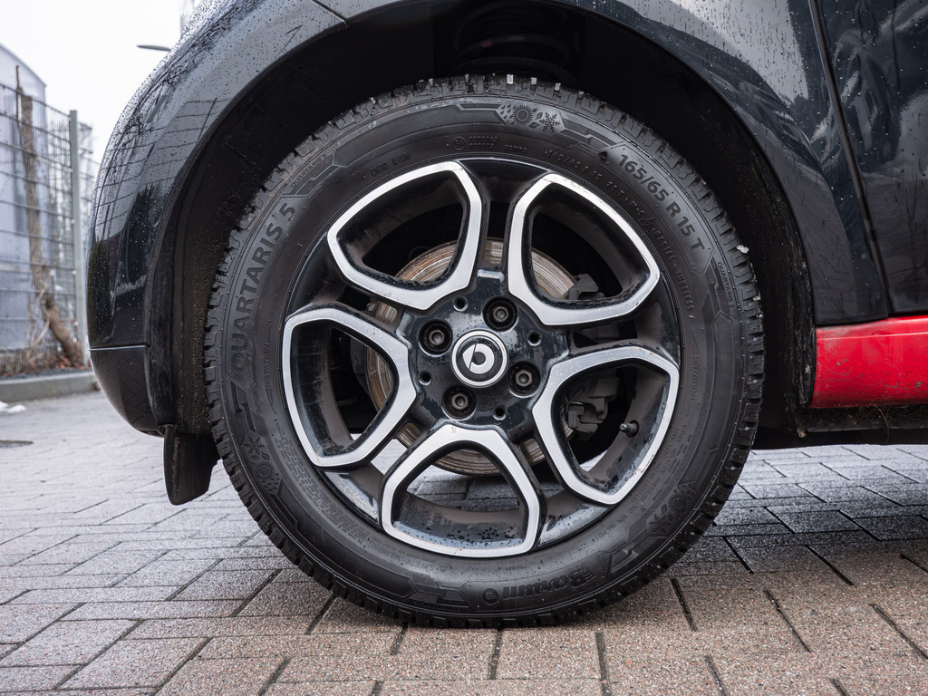 Fahrzeugansicht SMART fortwo coupe passion 52kW - Bild 2