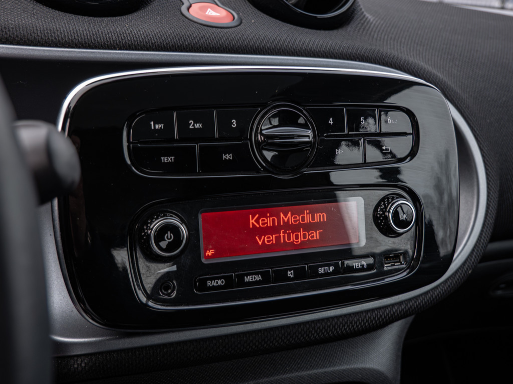 Fahrzeugansicht SMART fortwo coupe passion 52kW - Bild 10