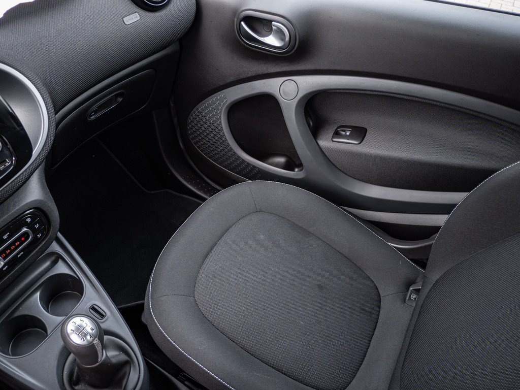 Fahrzeugansicht SMART fortwo coupe passion 52kW - Bild 15