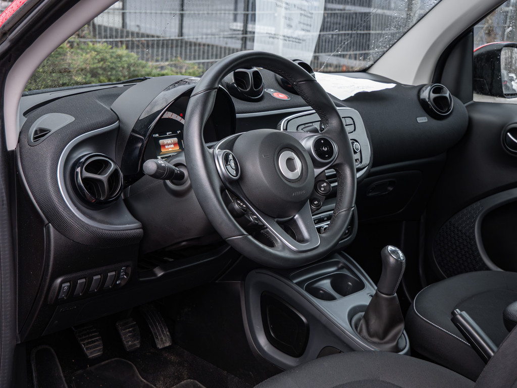 Fahrzeugansicht SMART fortwo coupe passion 52kW - Bild 24