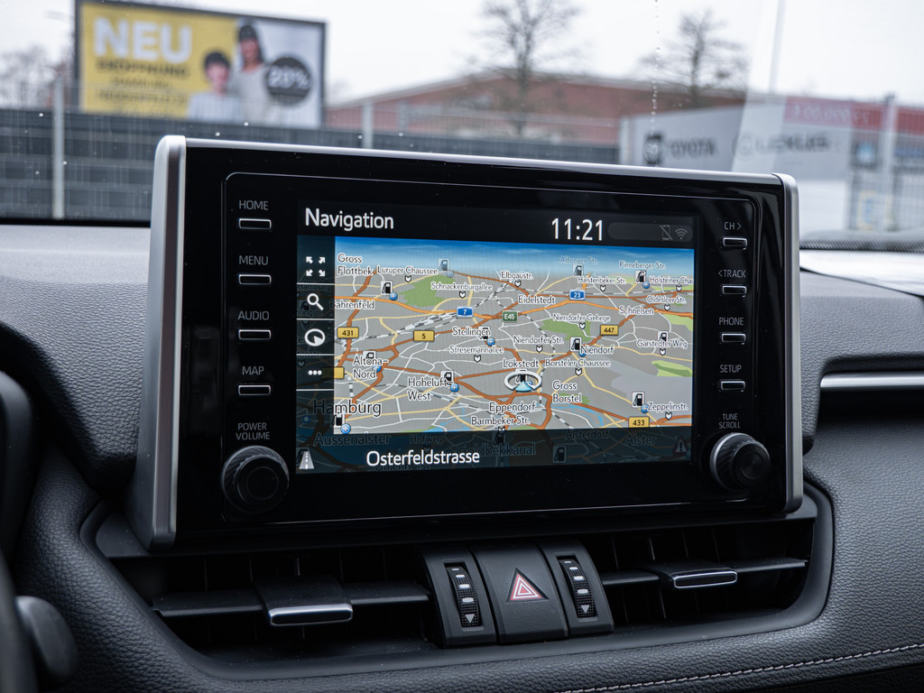 Fahrzeugansicht TOYOTA RAV 4 2.5 Hybrid 4x4 Team D - Bild 18