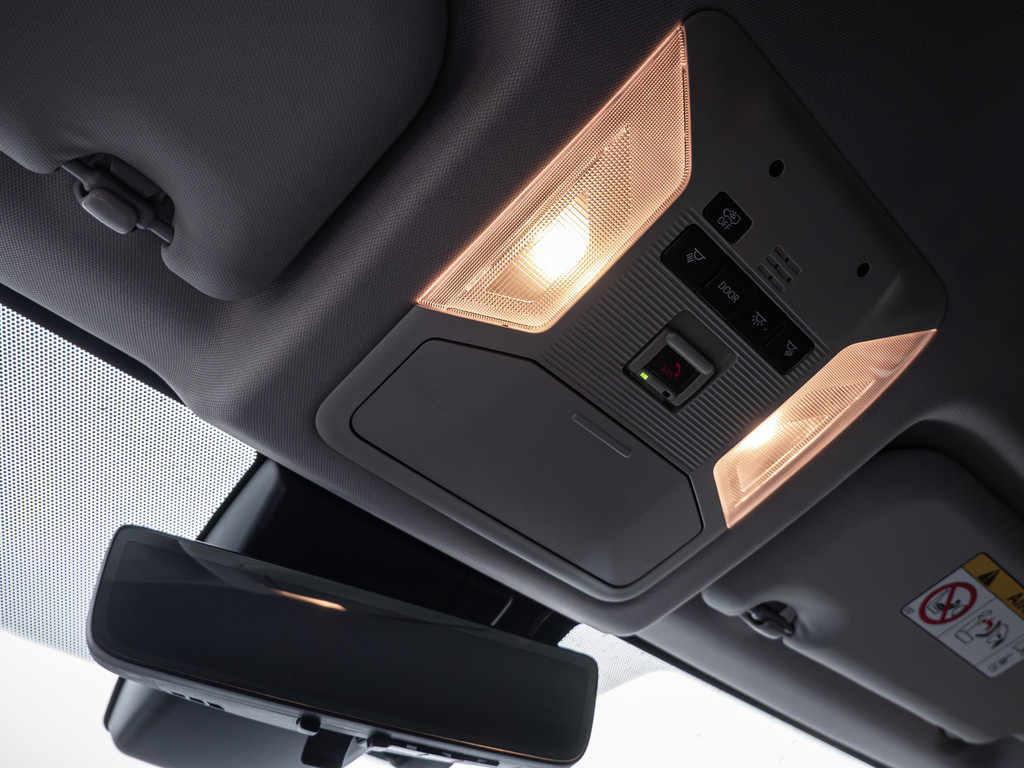 Fahrzeugansicht TOYOTA RAV 4 2.5 Hybrid 4x4 Team D - Bild 28