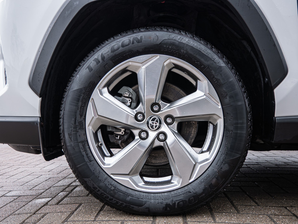 Fahrzeugansicht TOYOTA RAV 4 2.5 Hybrid 4x4 Team D - Bild 47