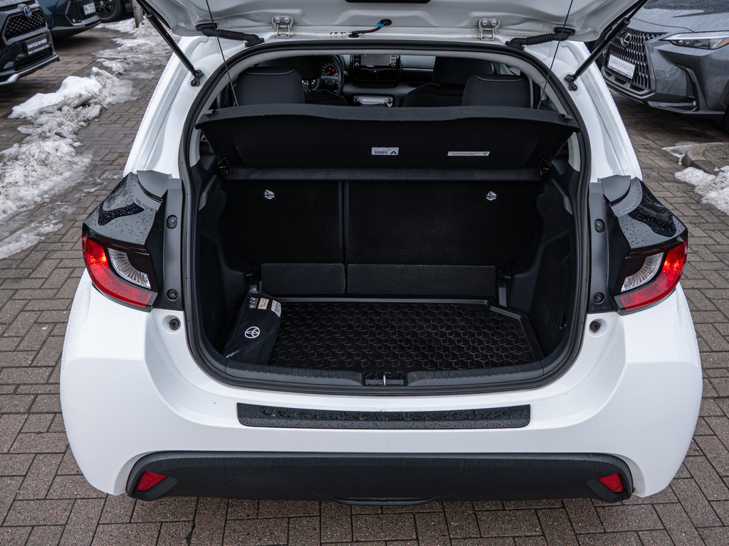 Fahrzeugansicht TOYOTA Yaris Hybrid 1.5 VVT-i Comfort - Bild 9