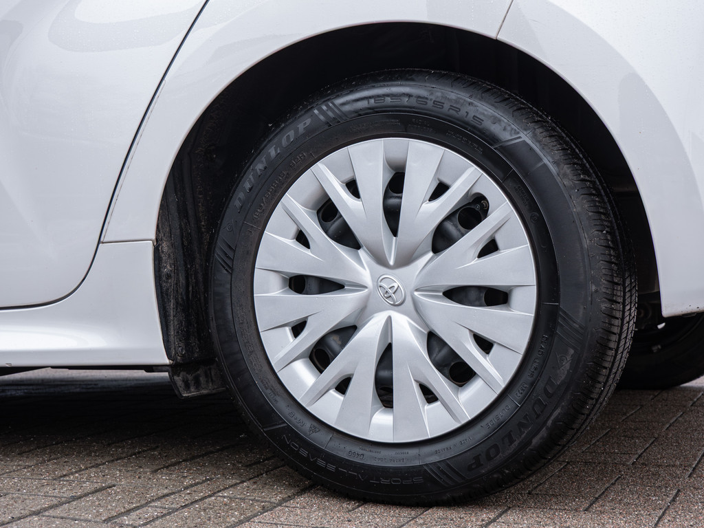 Fahrzeugansicht TOYOTA Yaris Hybrid 1.5 VVT-i Comfort - Bild 39