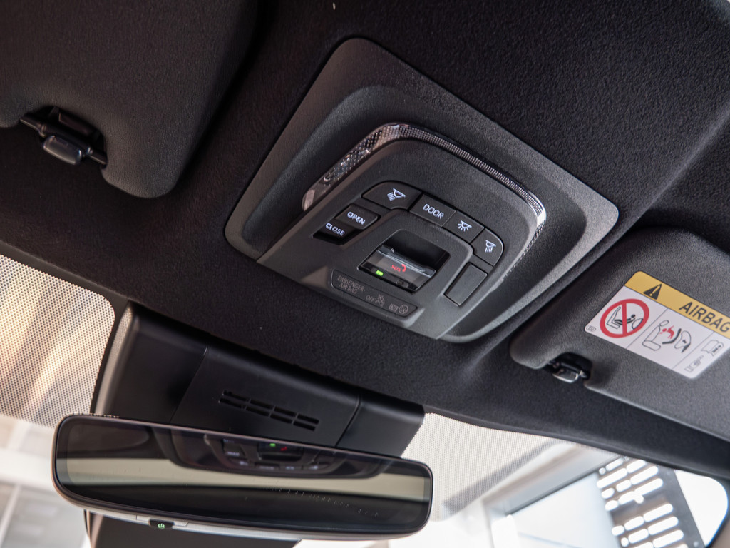 Fahrzeugansicht TOYOTA Corolla Cross 2.0 Hybrid FWD Teamplayer - Bild 17